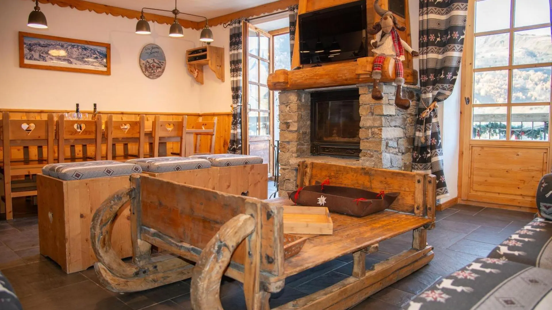 Chalet Cosy Pour 13 Sauna Saint-Martin-de-Belleville 0*,  Γαλλία